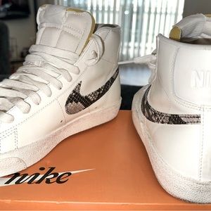 Nike blazers